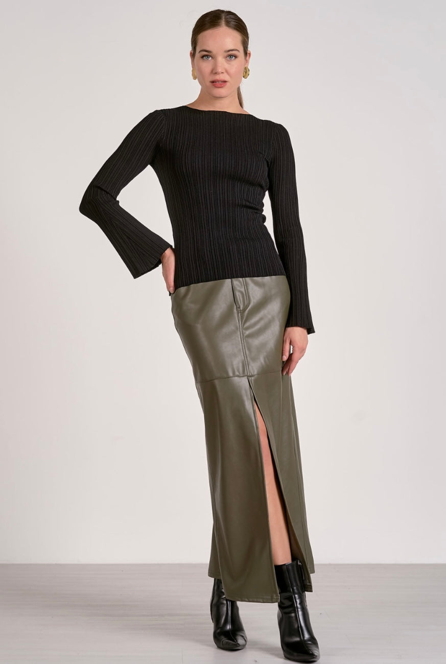Black Plisse Top