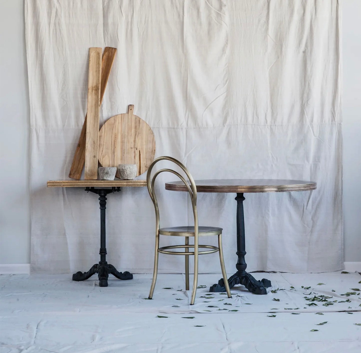 Reproduction Round Bread Board