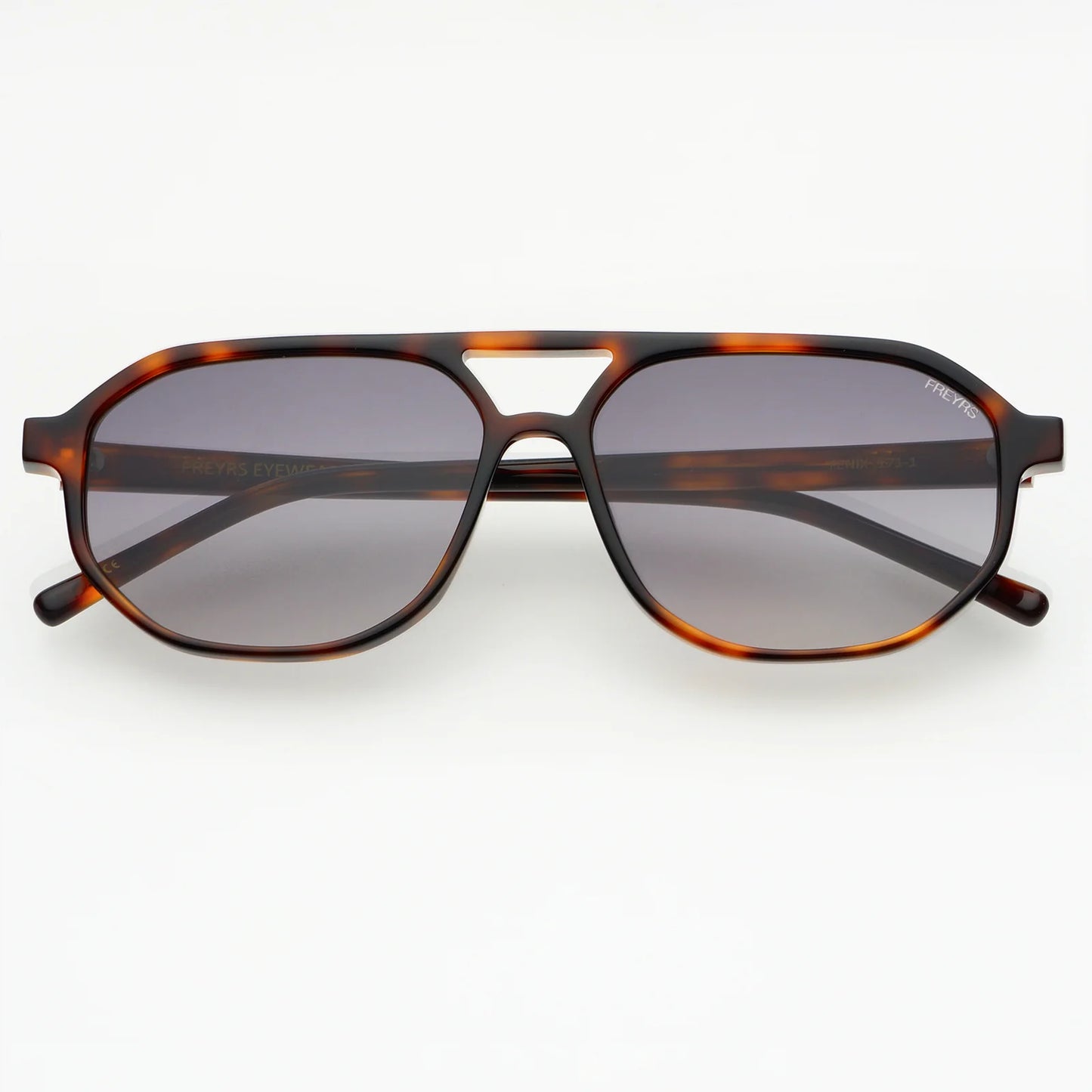 Sleek Aviator Sunglasses