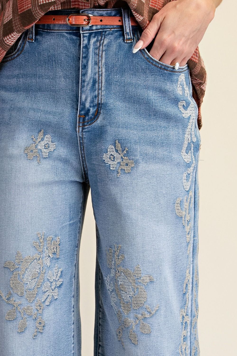 Embroidered Wash Denim Jeans