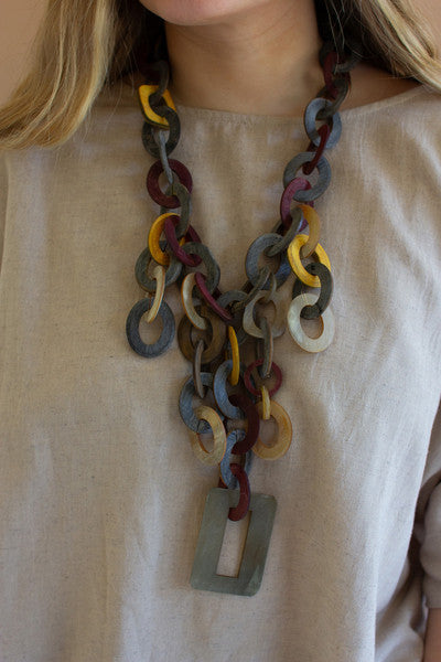 Multi Colored Horn Chain Necklace