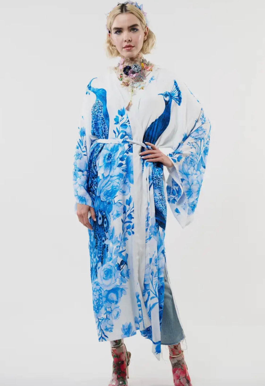 Peacock Kimono - White & Blue