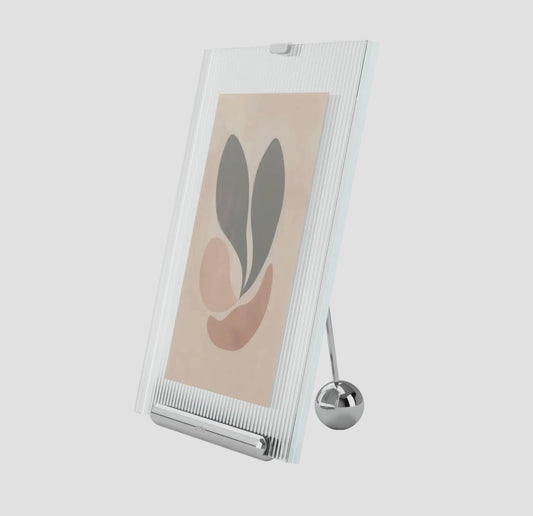Stylish Easel Design 5x7 Picture Frame in Chrome & Brass