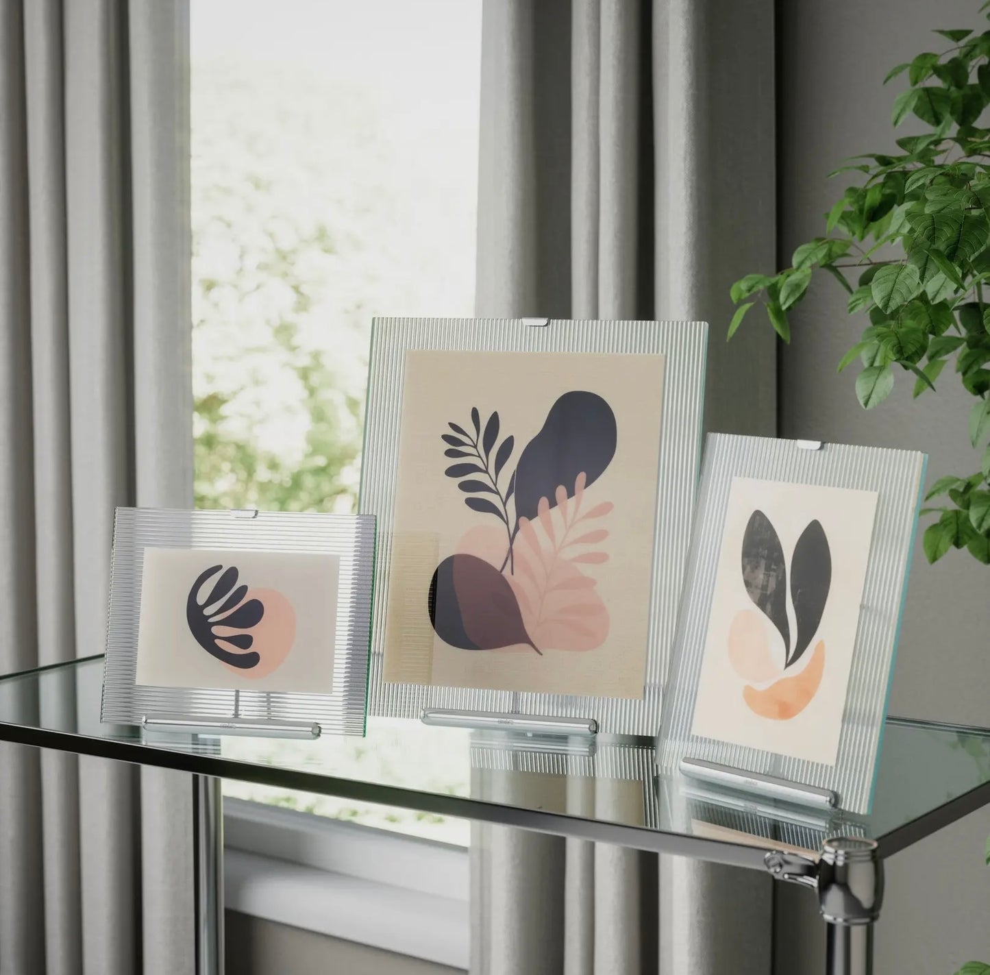 Stylish Easel Design 5x7 Picture Frame in Chrome & Brass