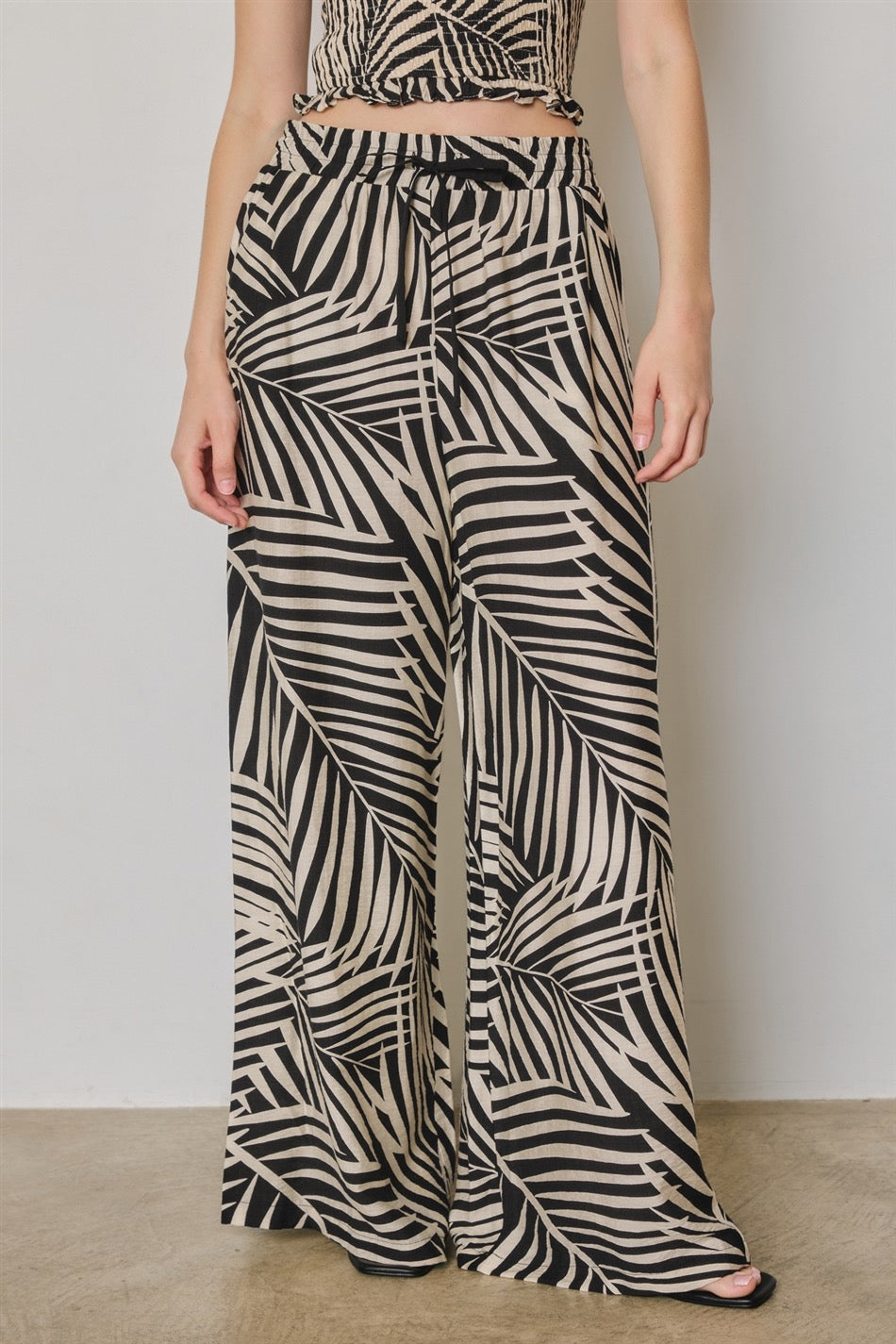 Fern Print Black & White Wide Leg Pant