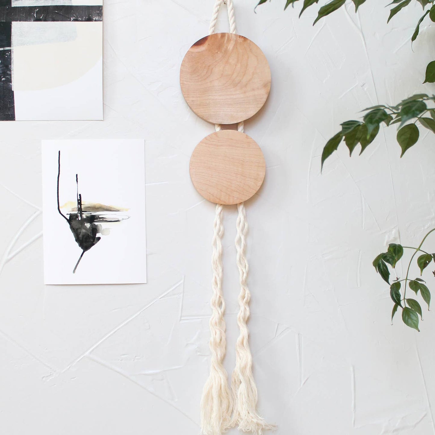 Wood Oval & Rope Wall Art